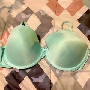 Nice bra and size 42C